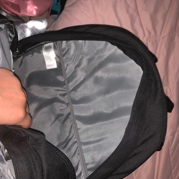 north face - Picture 4 of 5